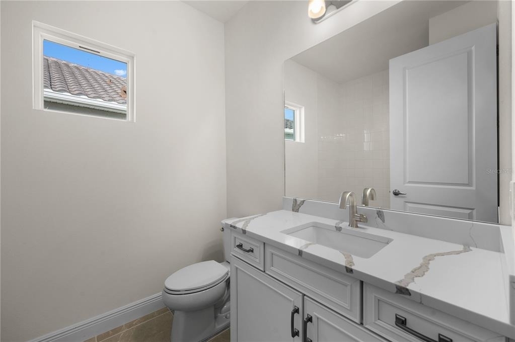10366 Lake George Avenue - Photo 13