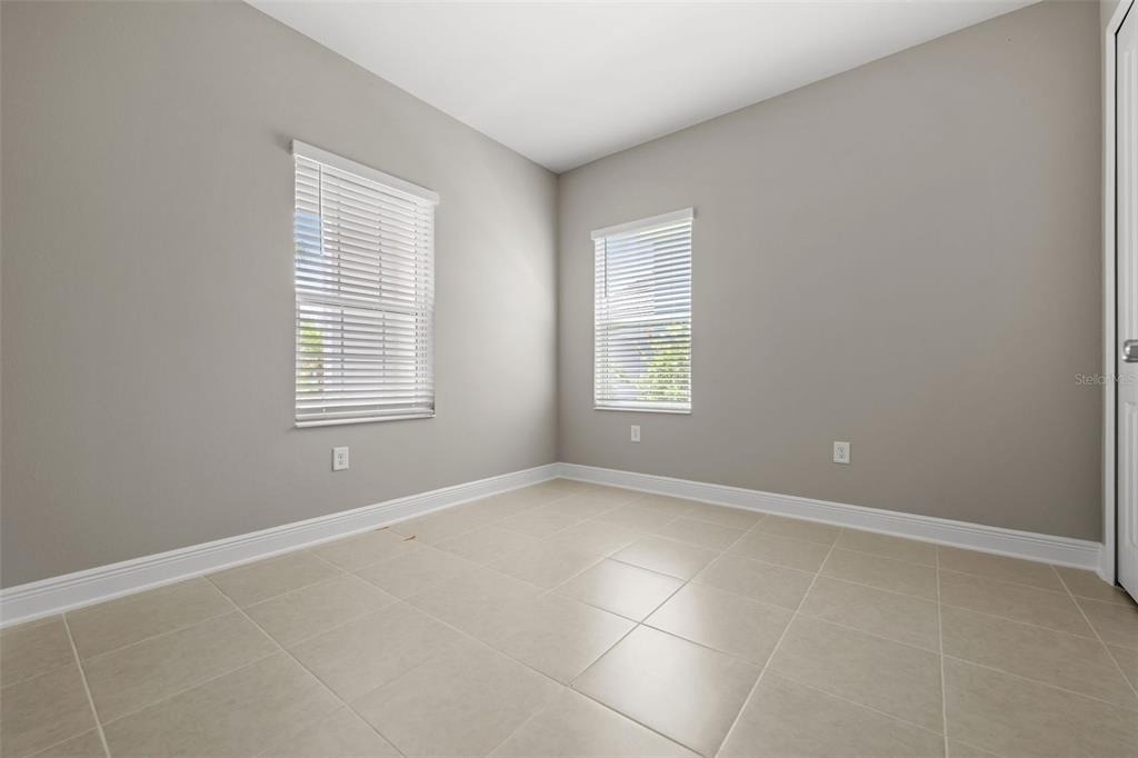 10366 Lake George Avenue - Photo 14