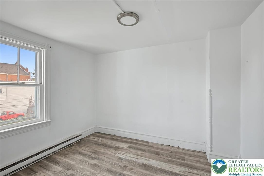 507 N Refwal Street - Photo 10