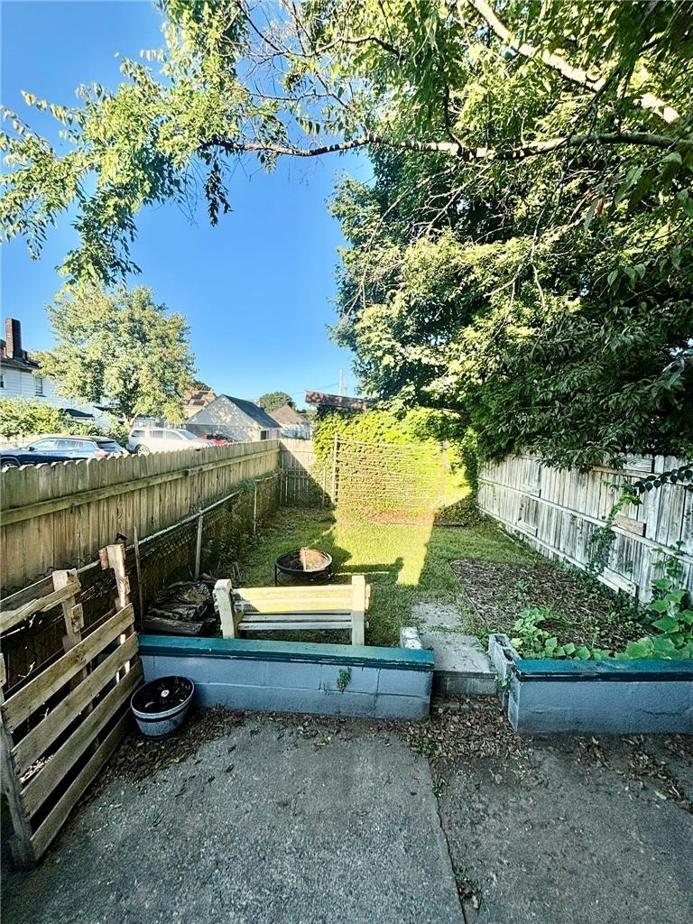 815 23rd Street - Photo 2