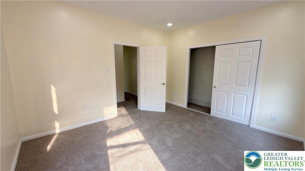 547 Silk Street - Photo 11