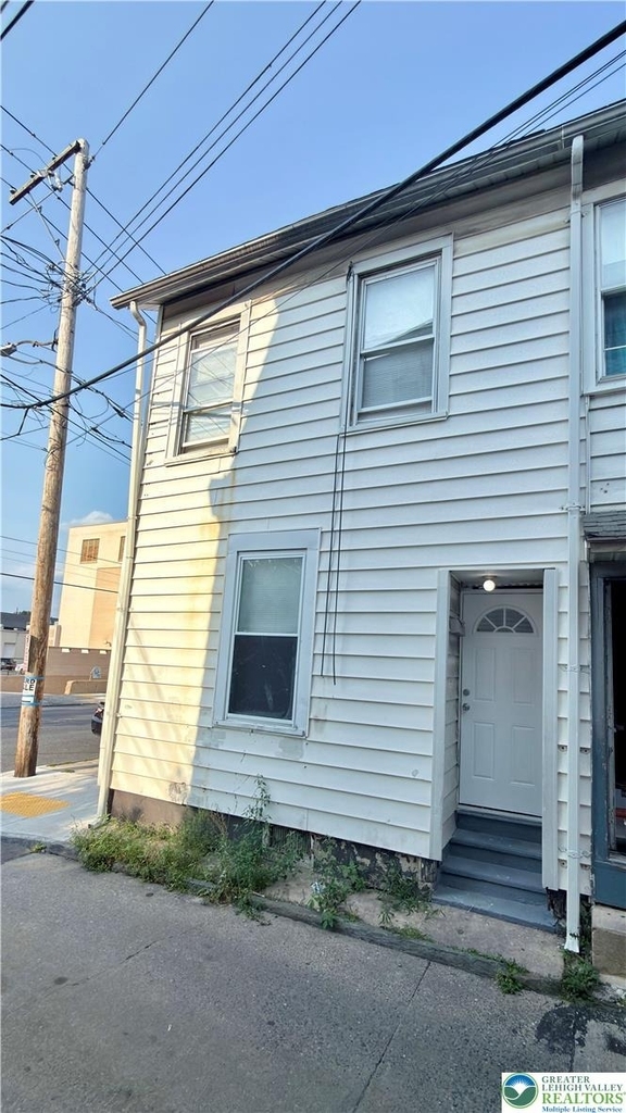 547 Silk Street - Photo 35