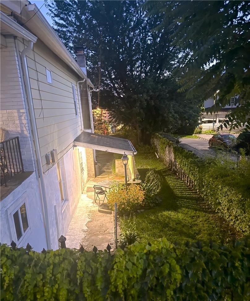 624 Beech Street - Photo 2
