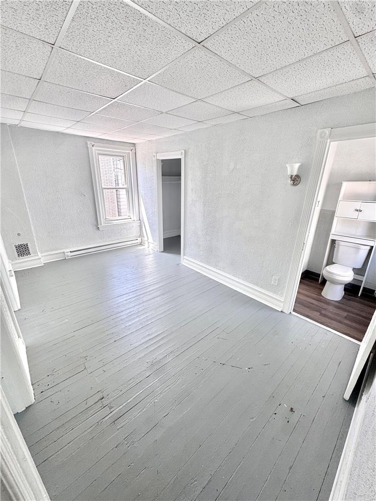 635 W Green Street - Photo 5