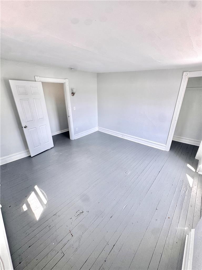 635 W Green Street - Photo 14