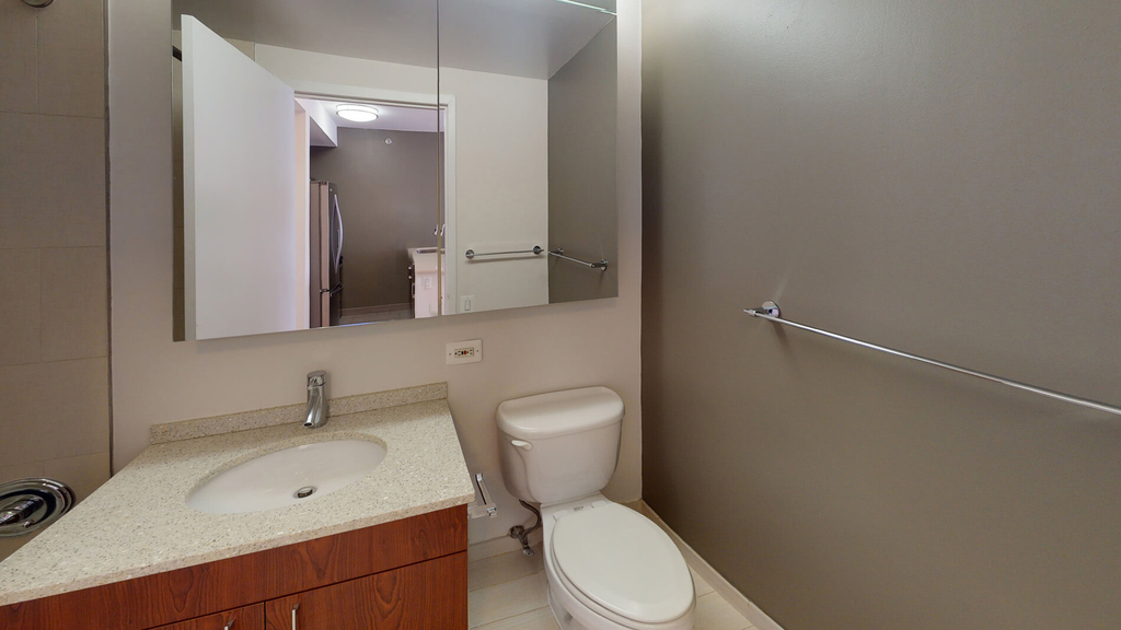 120 W. 21st - Photo 4