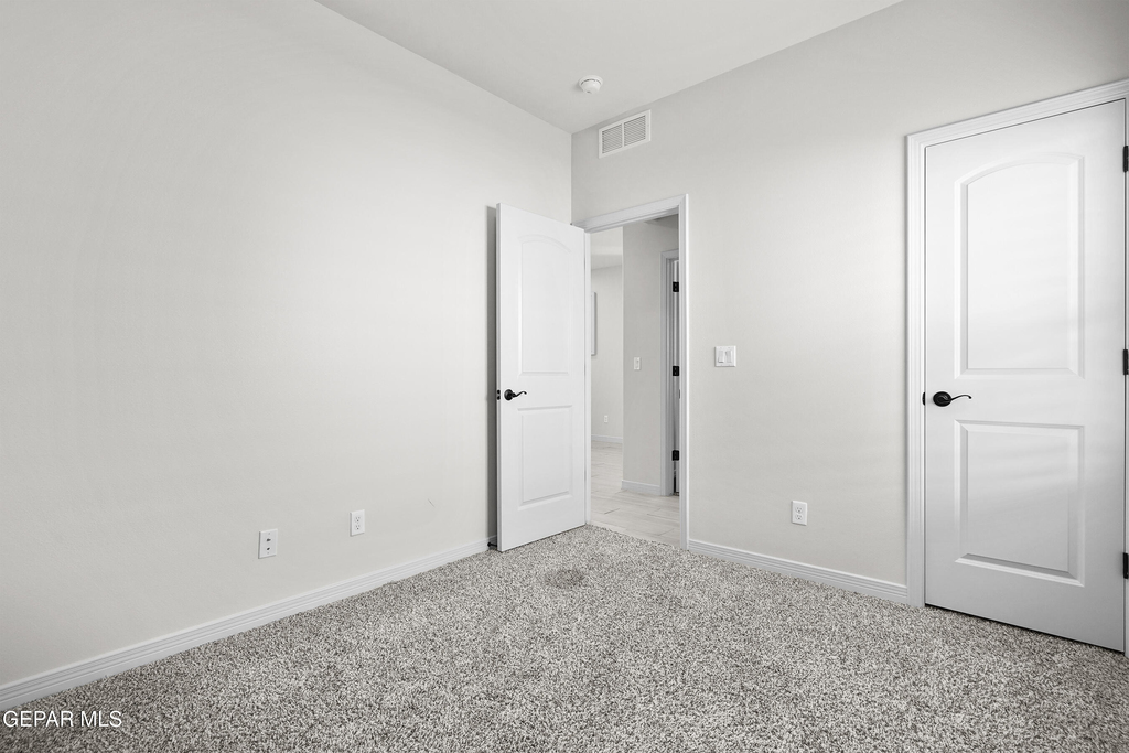 5856 Kobe Bryant Street - Photo 15