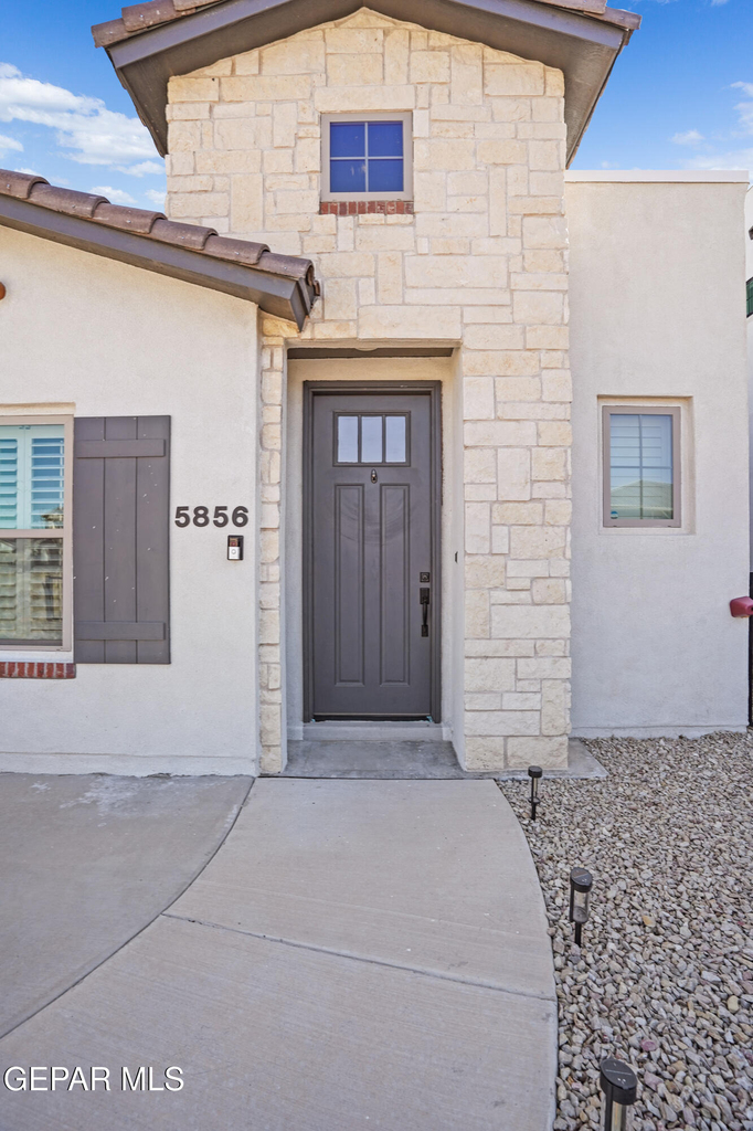 5856 Kobe Bryant Street - Photo 3