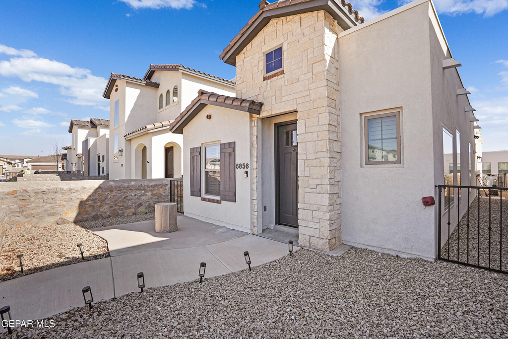 5856 Kobe Bryant Street - Photo 1