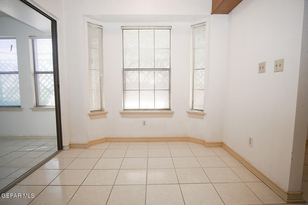 1808 Gurss Place - Photo 4