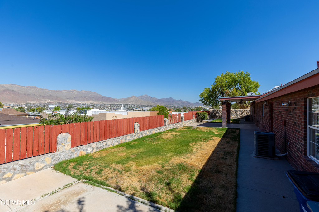 4628 King Arthur Court - Photo 31