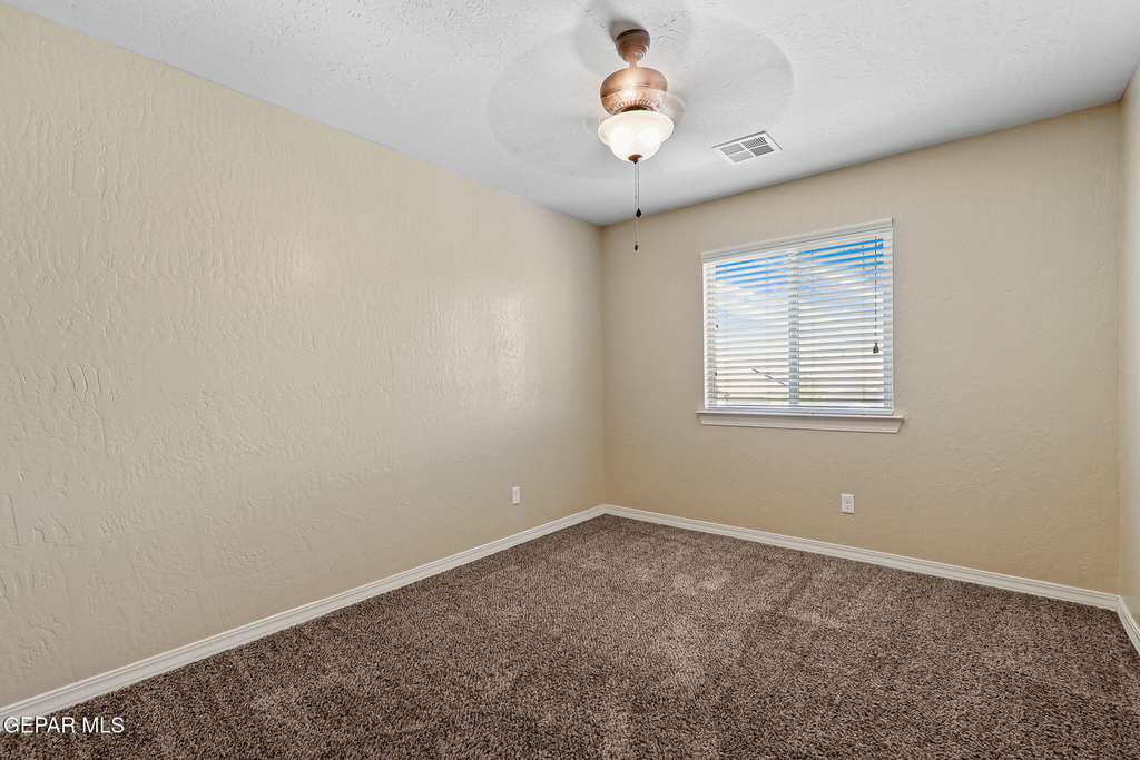 405 Saltford Place - Photo 16