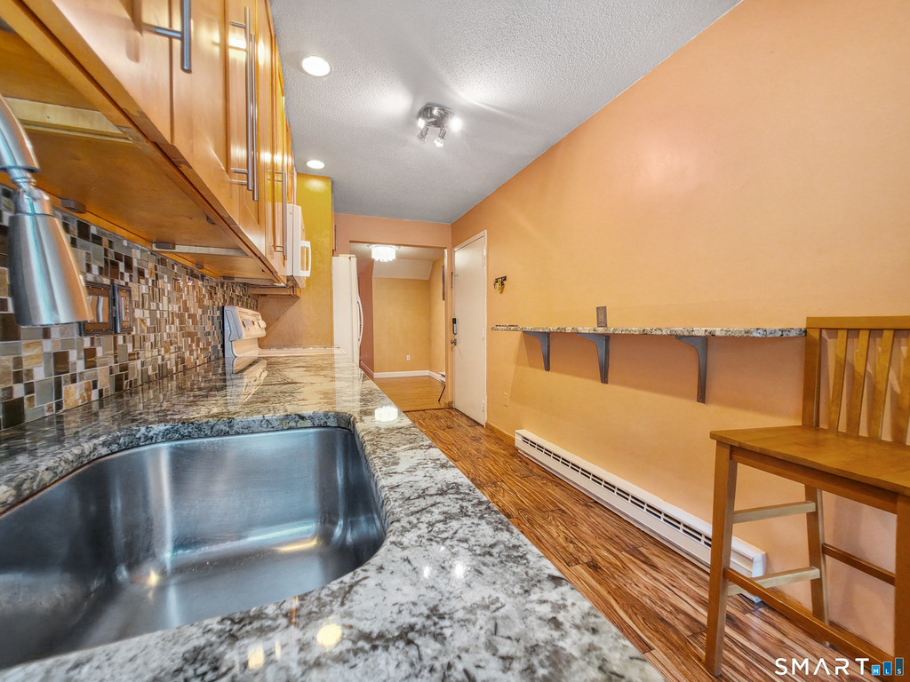 36 Wellington Drive - Photo 3