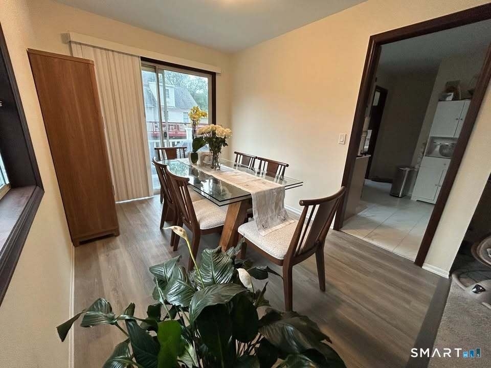 74 Coolidge Avenue - Photo 3