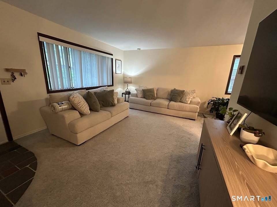 74 Coolidge Avenue - Photo 2