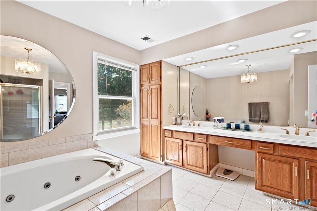 8 Genesee Lane - Photo 22