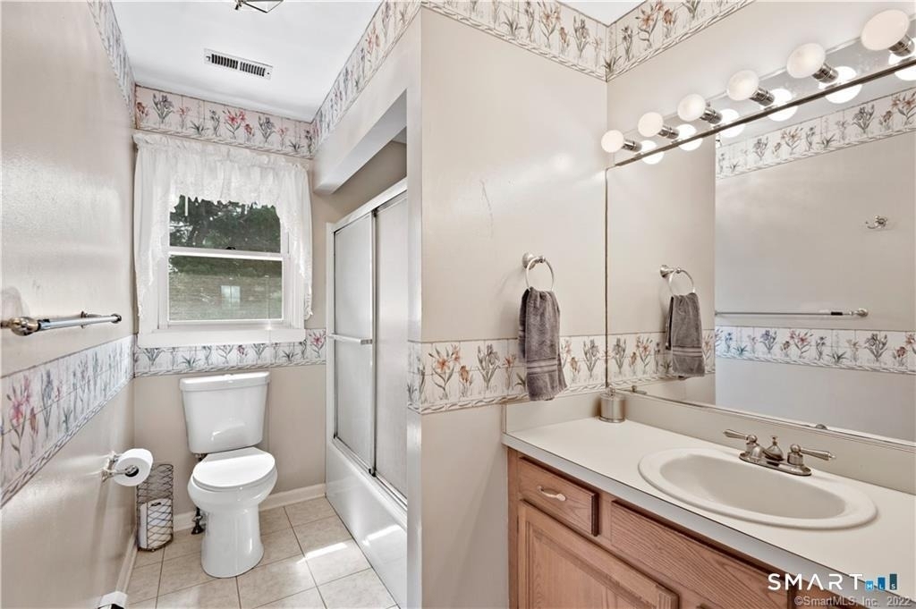 8 Genesee Lane - Photo 27