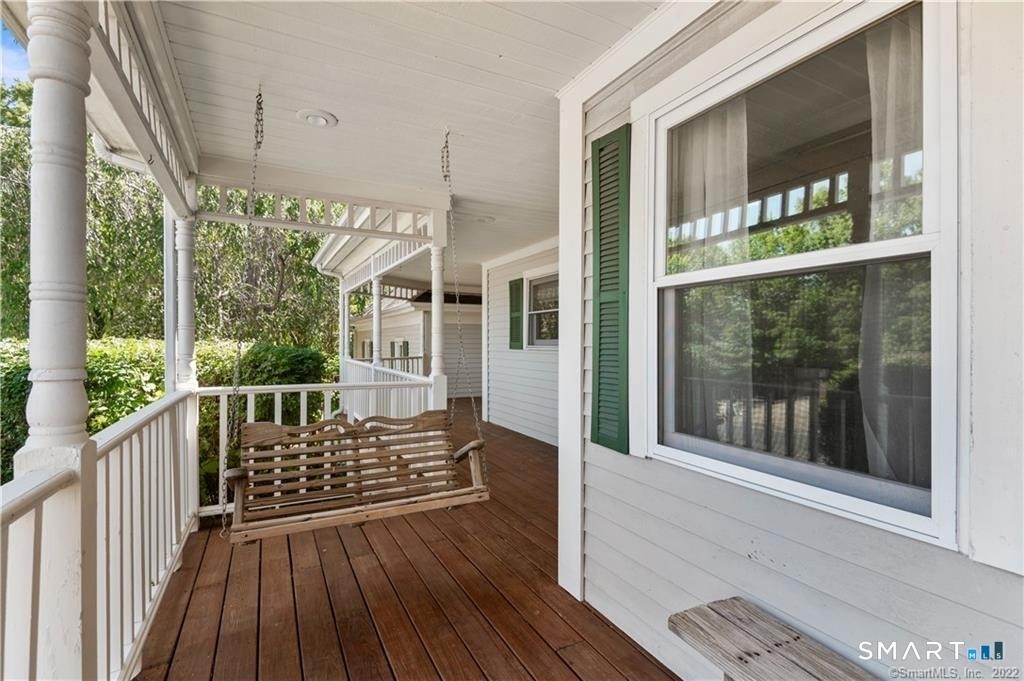 8 Genesee Lane - Photo 3