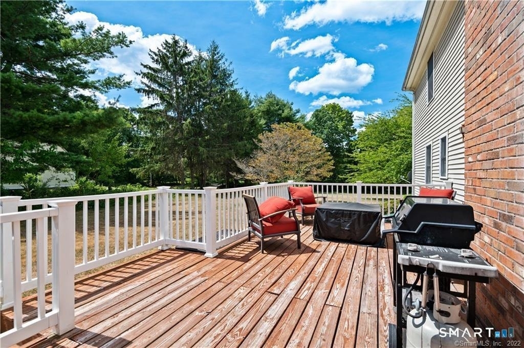 8 Genesee Lane - Photo 32
