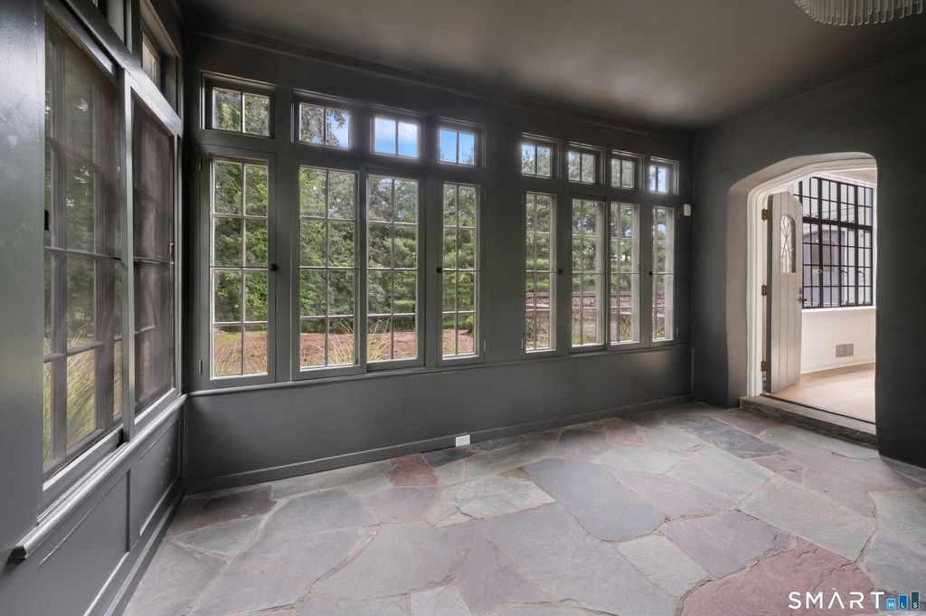 5 Sherwood Avenue - Photo 4