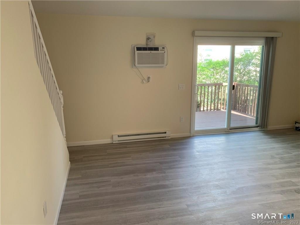 9 South Street - Photo 6