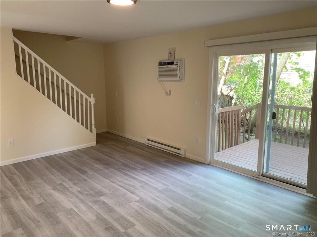 9 South Street - Photo 5