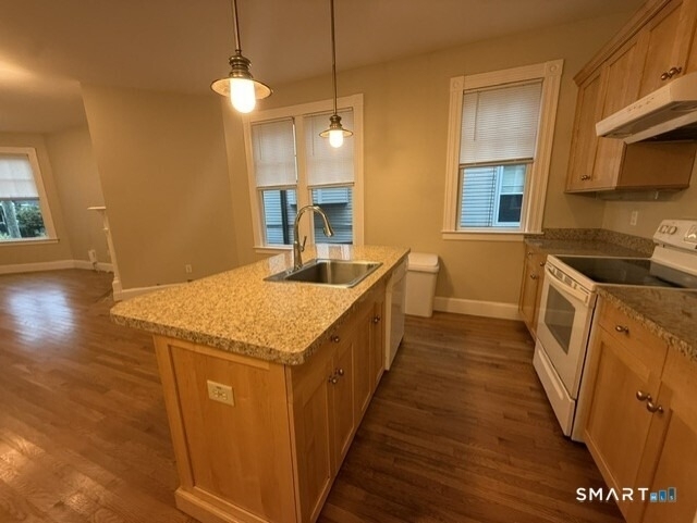 217 Beacon Street - Photo 5