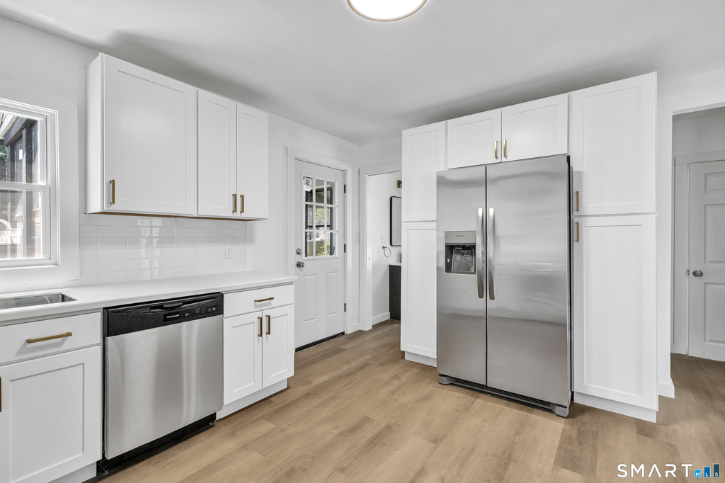 59 Lenox Avenue - Photo 3