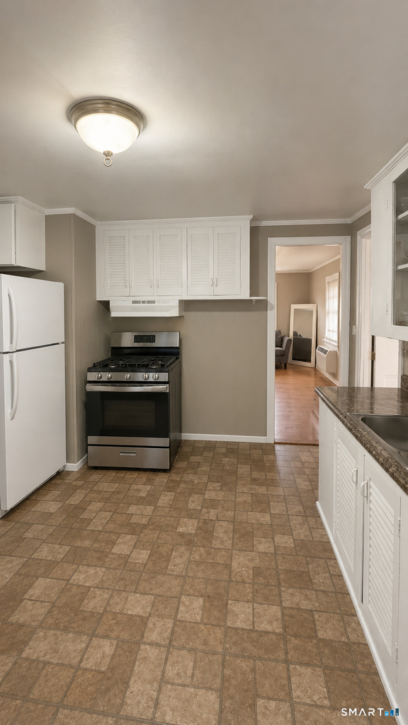 39 Rogers Street - Photo 1