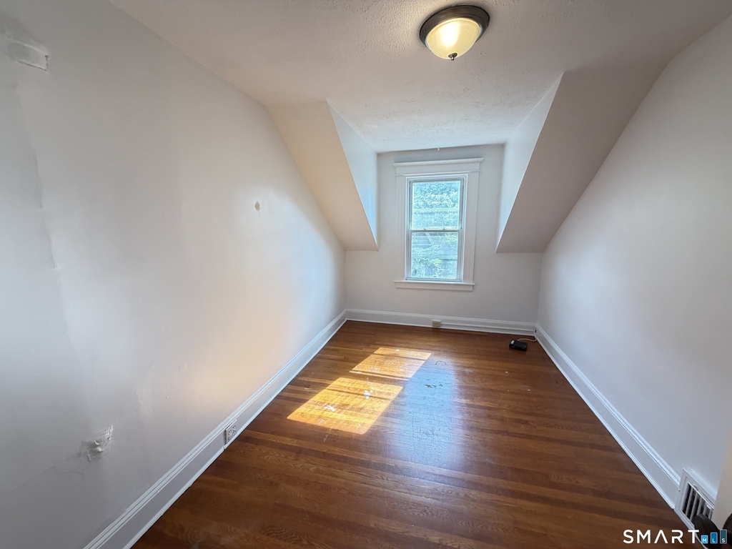 90 Belmont Street - Photo 11