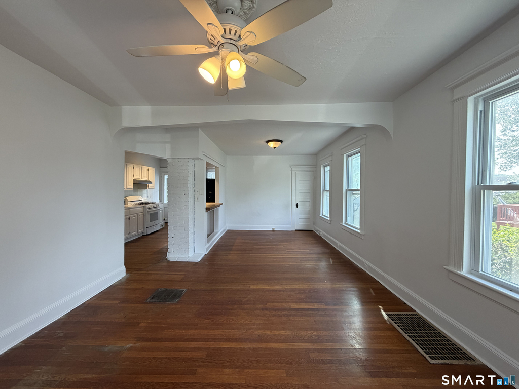 90 Belmont Street - Photo 2
