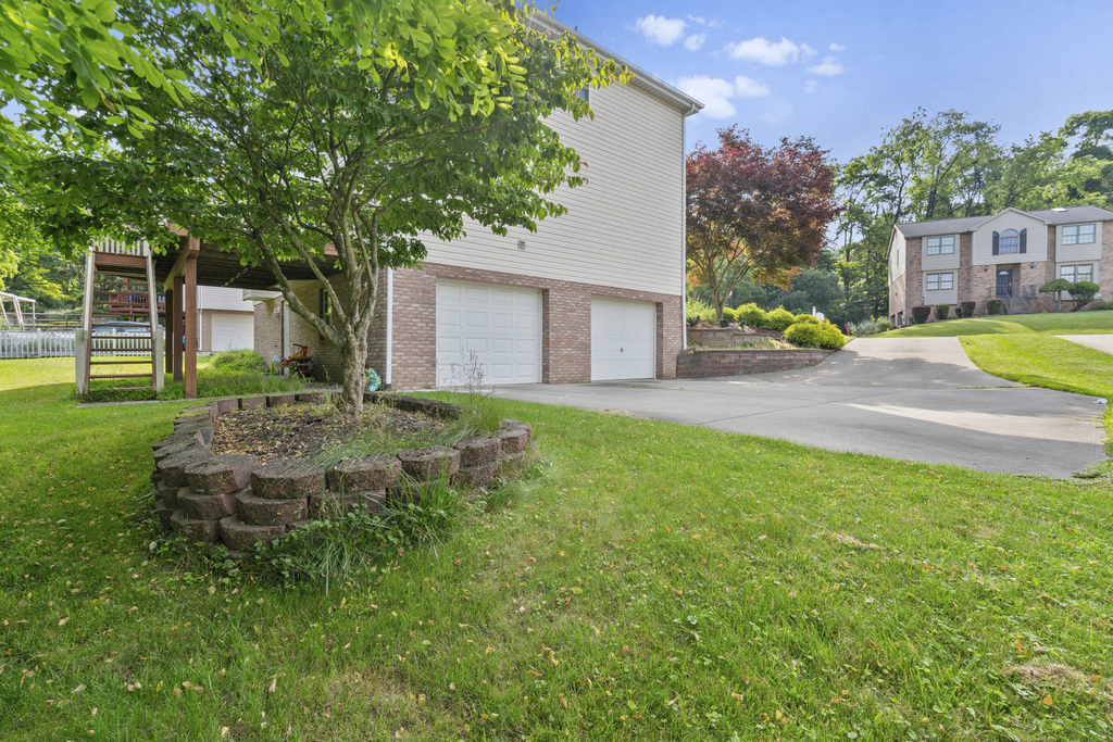 8310 Reagan Drive - Photo 25