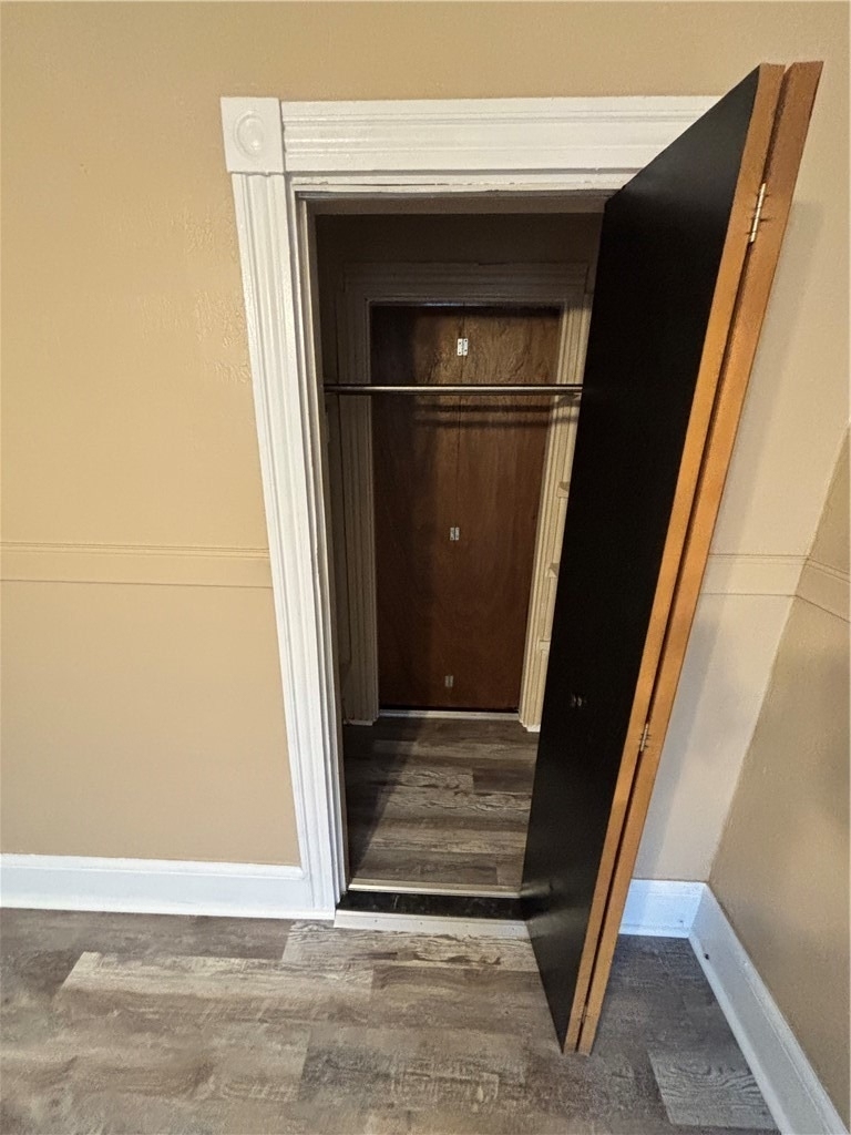 603 E 18th - Photo 10
