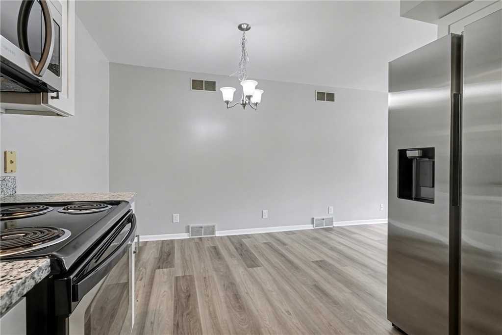 841 E Lutton St - Photo 8