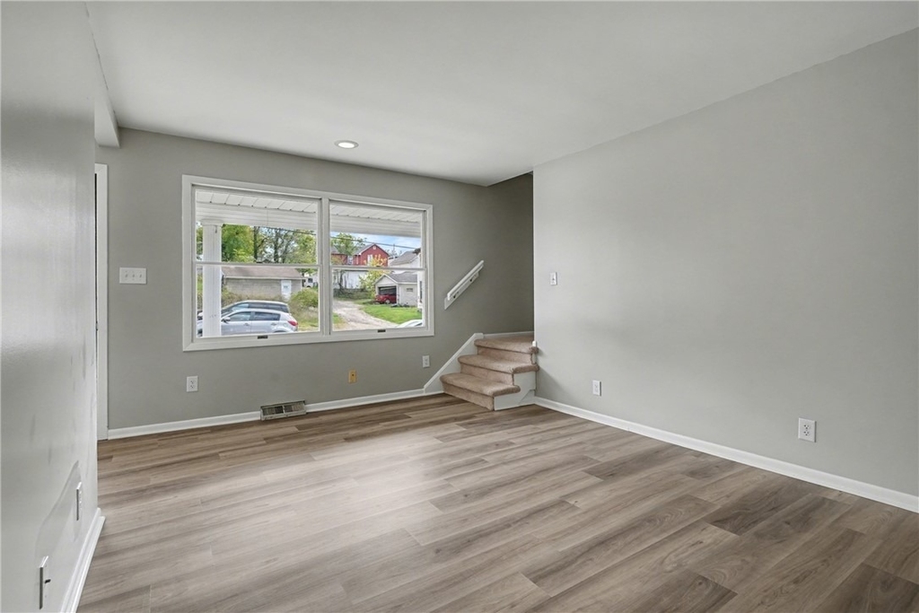 841 E Lutton St - Photo 5