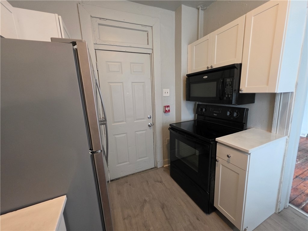 4529 Friendship Avenue - Photo 12