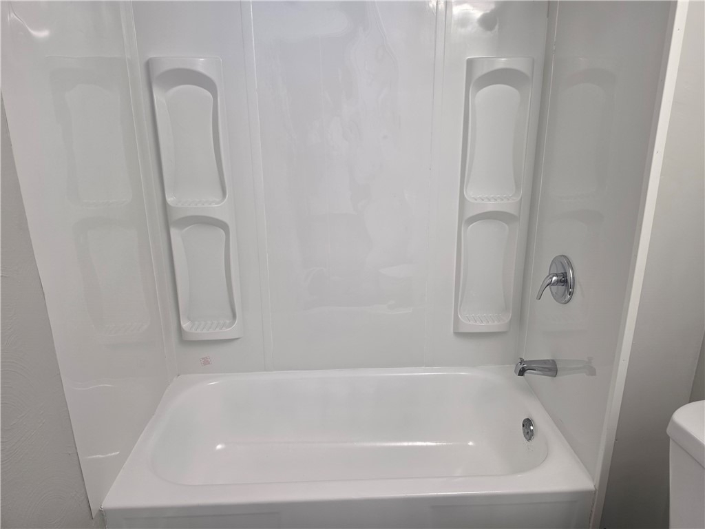 4529 Friendship Avenue - Photo 17
