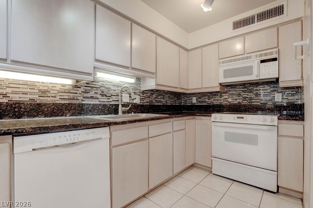 3111 Bel Air Drive - Photo 1