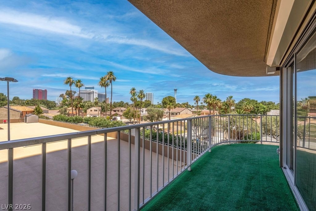 3111 Bel Air Drive - Photo 3