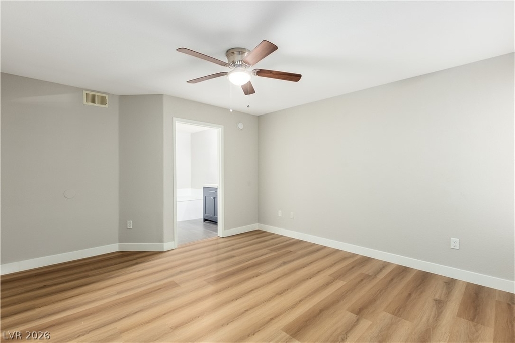 4304 W Lake Mead Boulevard - Photo 18