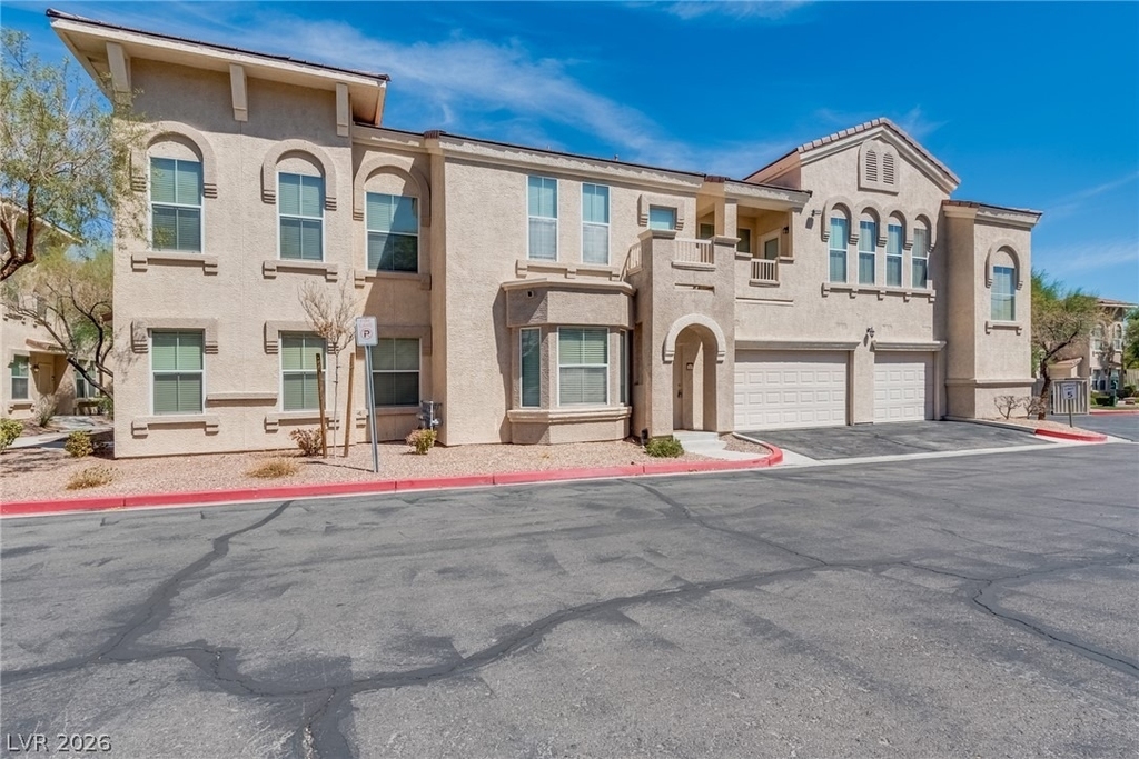 10550 W Alexander Road - Photo 0