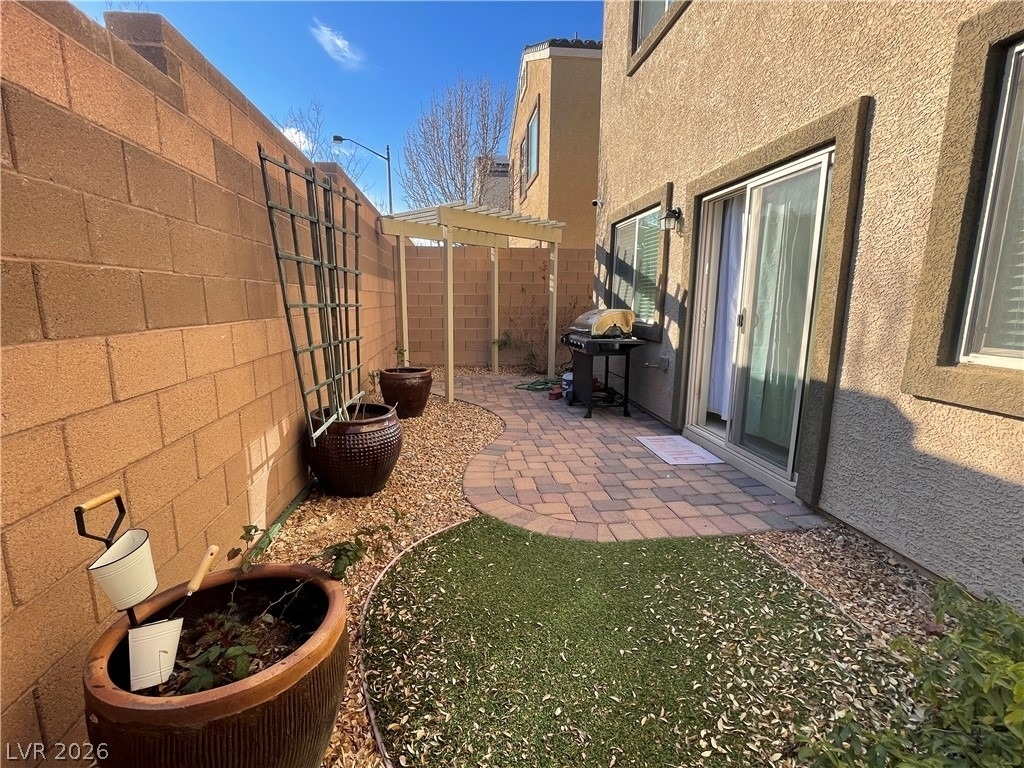 8929 Hull Bay Avenue - Photo 33