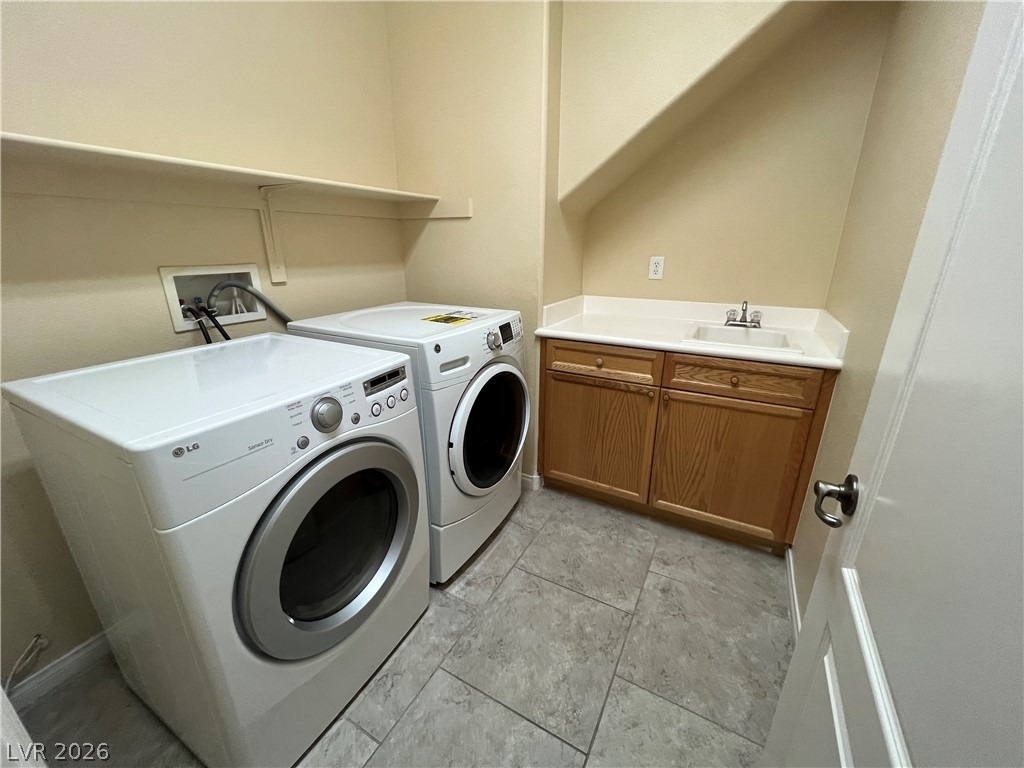 7531 Townsville Avenue - Photo 37