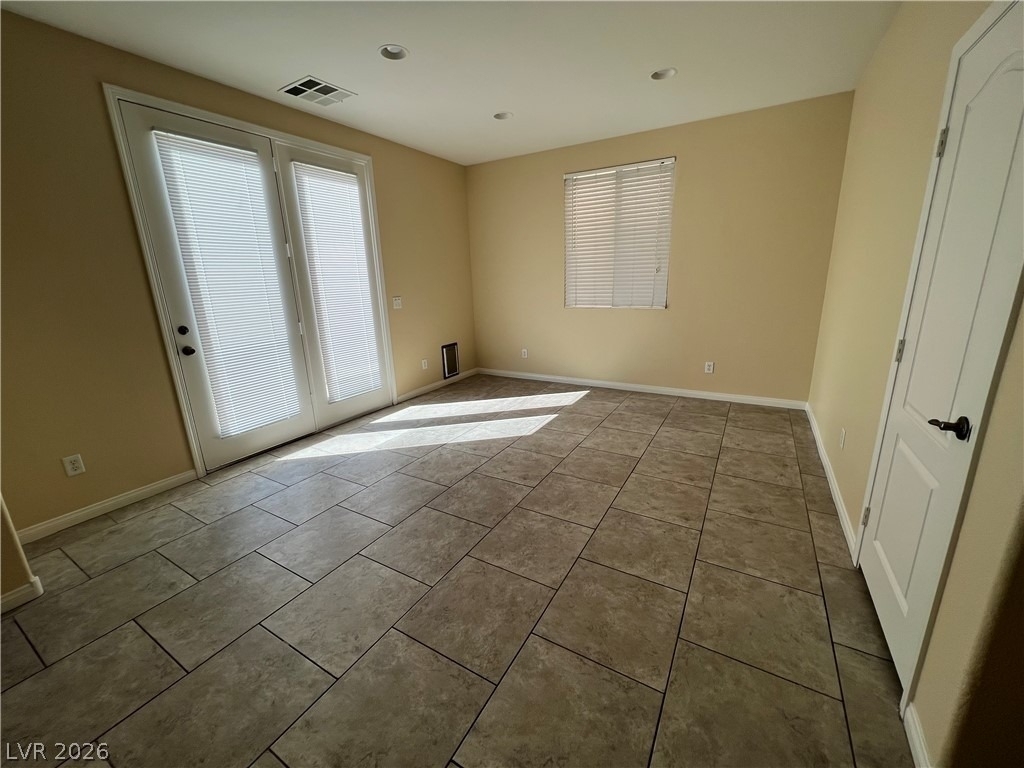 7531 Townsville Avenue - Photo 13
