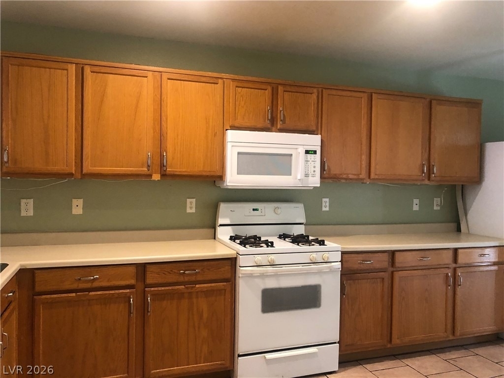 8645 Grand Pine Avenue - Photo 2