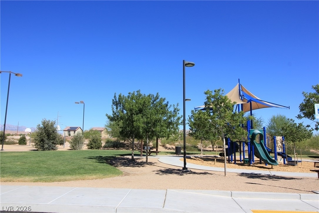 10086 Emerald Edgewater Court - Photo 34