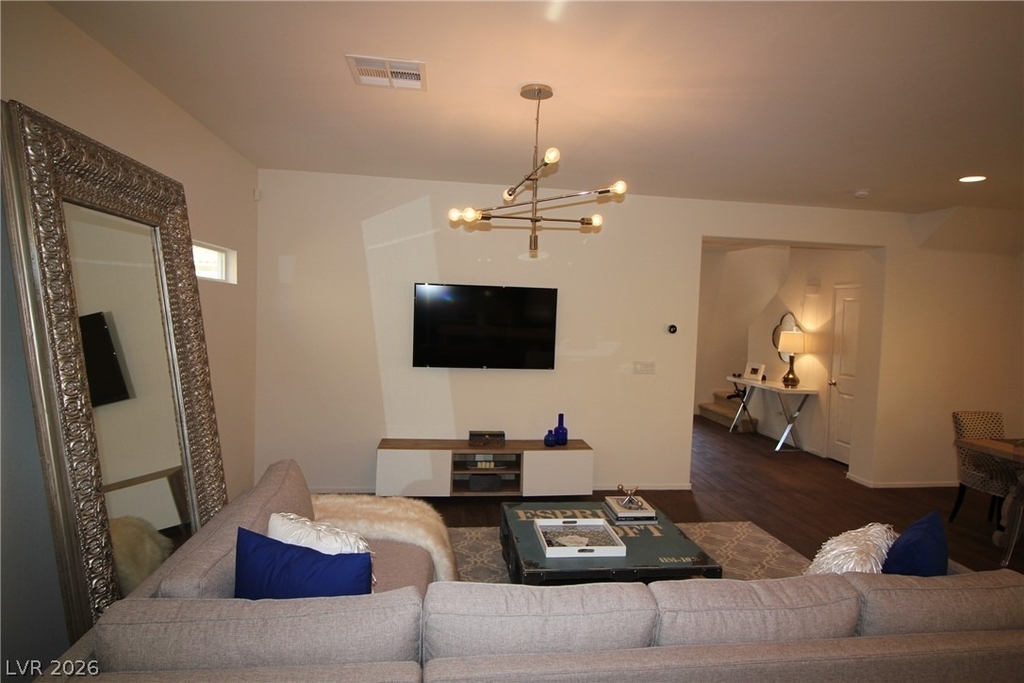 10086 Emerald Edgewater Court - Photo 9