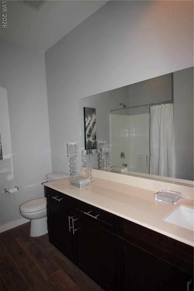 10086 Emerald Edgewater Court - Photo 27