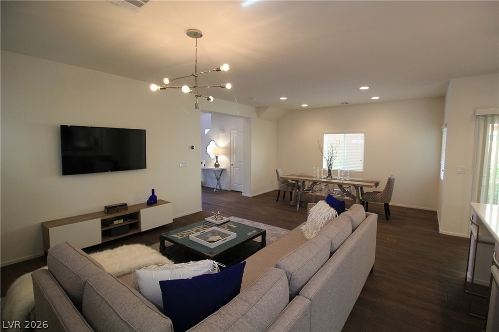 10086 Emerald Edgewater Court - Photo 10