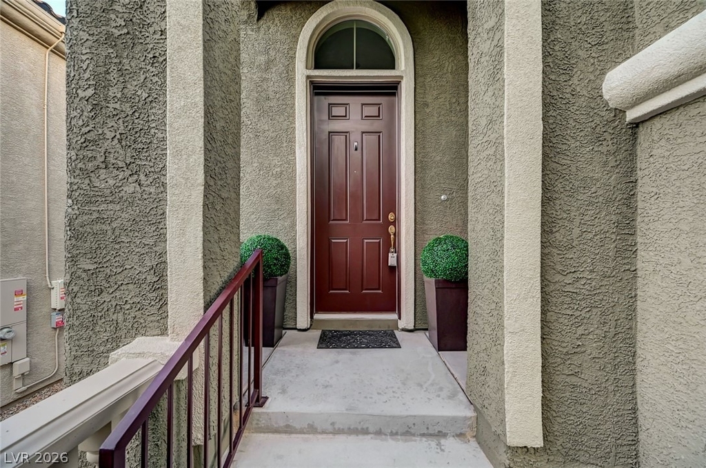 11821 Luna Del Mar Lane - Photo 2
